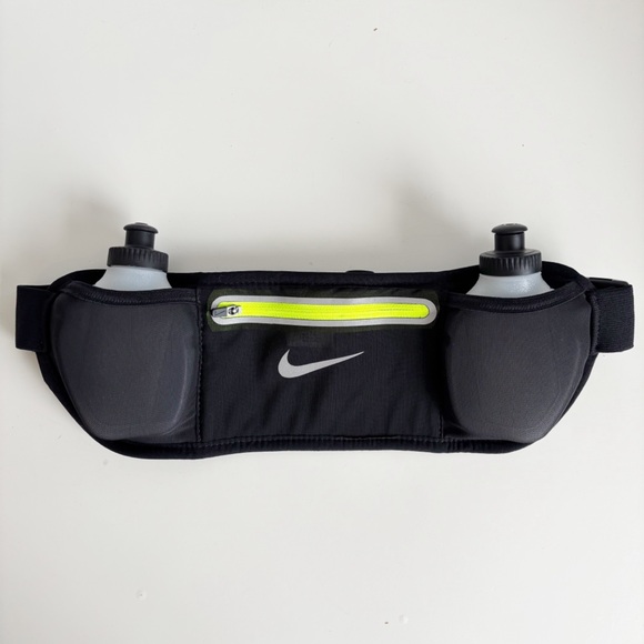 Nike Double Pocket Flask Adjustable Running Belt 120ml/12oz Black - Zip Pocket - Picture 2 of 12